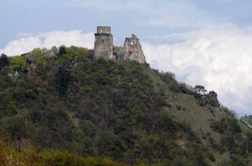 Castle Slanec, Slanec, Slovakia, Slovakia